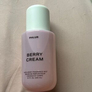 Phlur Berry Cream Fragrance Mist